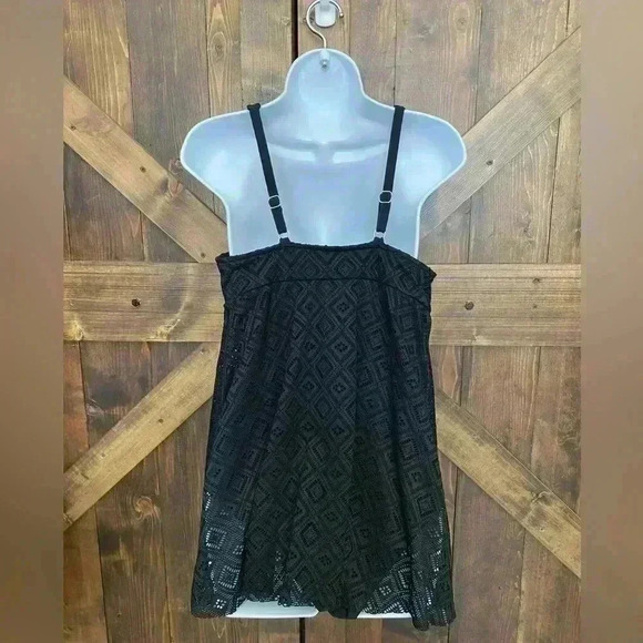 NWT Swim Solutions CROCHET BLACK Flyaway Tummy Control Swimdress Macys size 14 - Picture 4 of 11